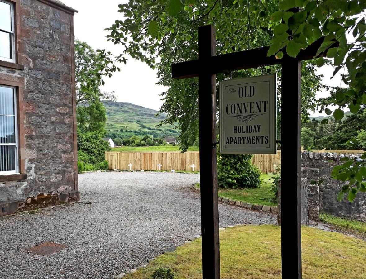 The Old Convent Holiday Apartments Fort Augustus Esterno foto