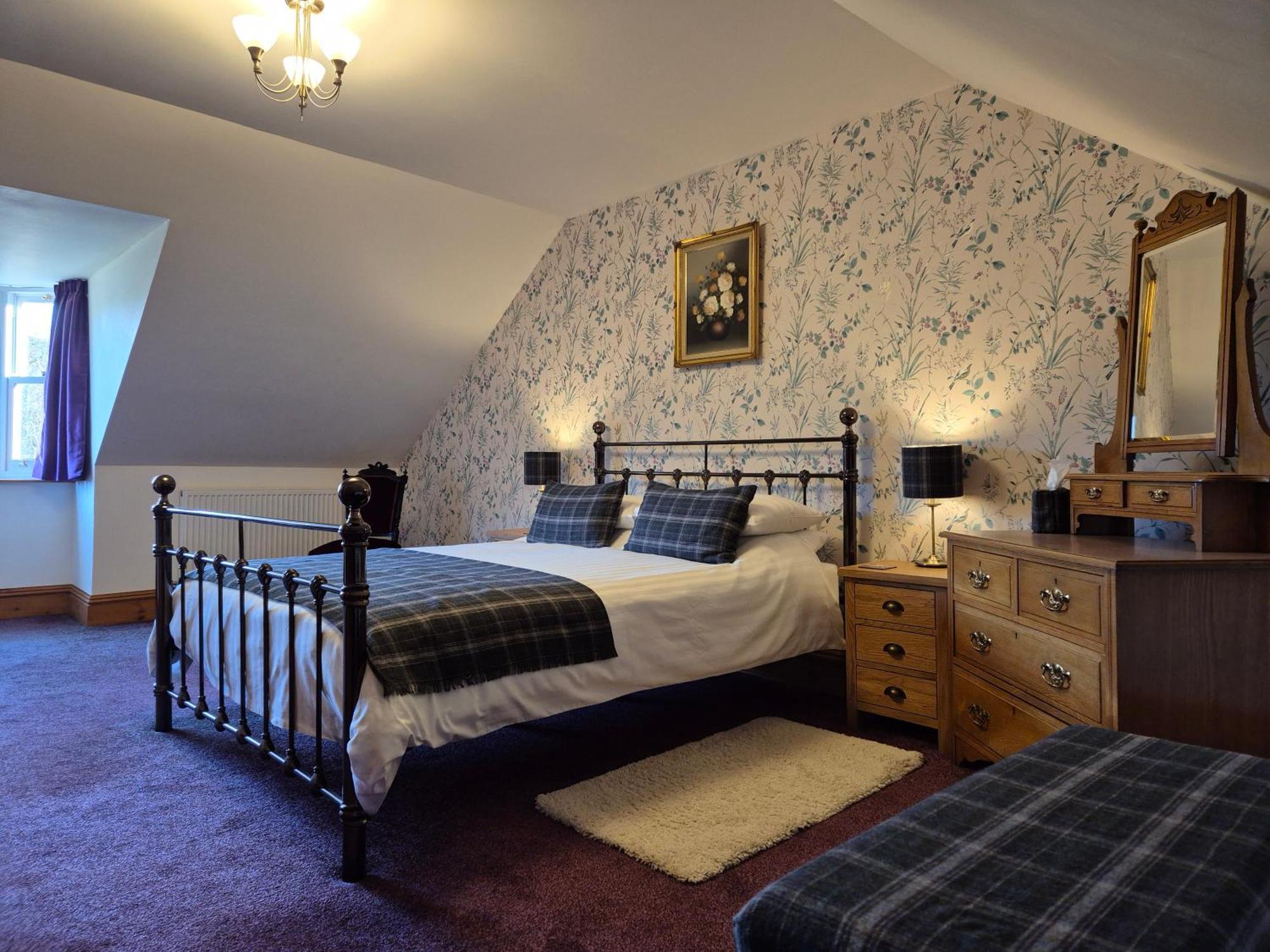 The Old Convent Holiday Apartments Fort Augustus Esterno foto