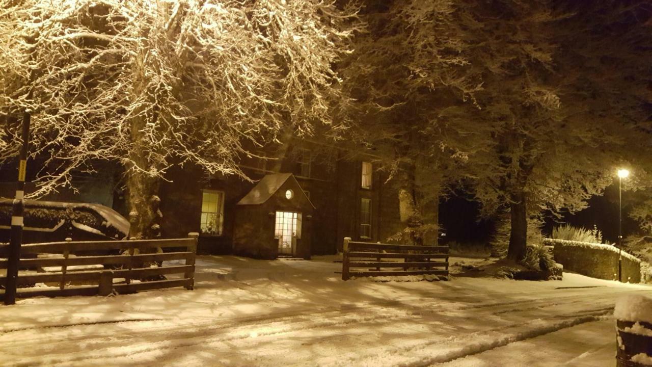The Old Convent Holiday Apartments Fort Augustus Esterno foto